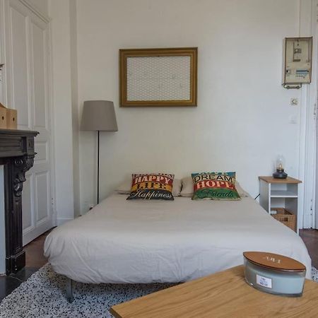 Le Petit Cosy Apartment Angers Ngoại thất bức ảnh