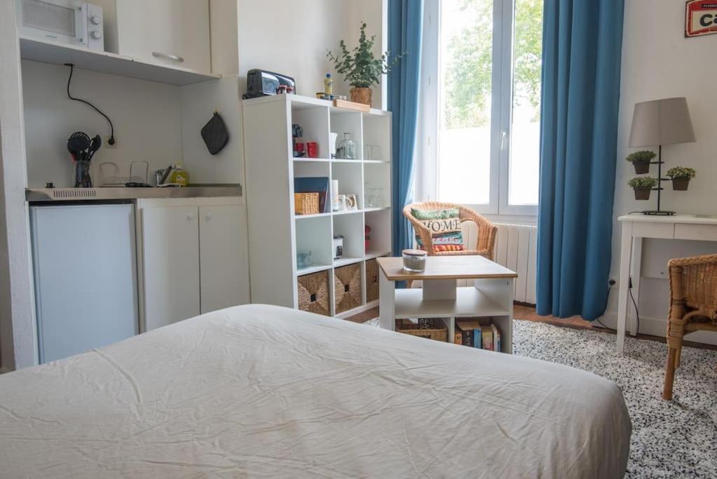 Le Petit Cosy Apartment Angers Ngoại thất bức ảnh