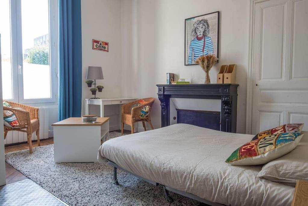 Le Petit Cosy Apartment Angers Ngoại thất bức ảnh